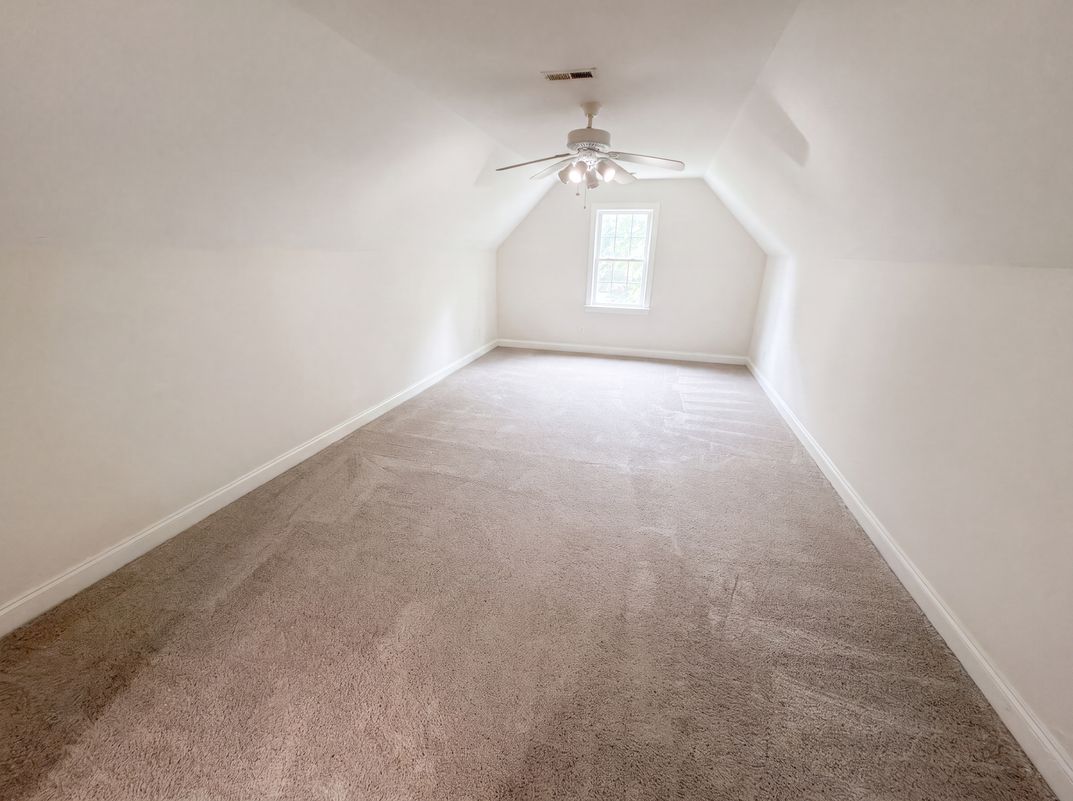 Photo 11 of 19 of 2037 Olde Towne Dr, Monroe, NC