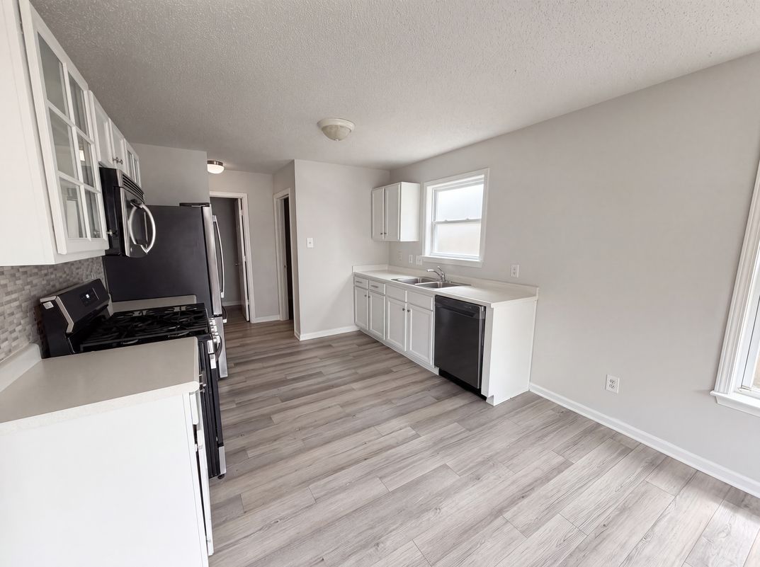 Photo 6 of 23 of 4468 Norfleet St, Concord, NC
