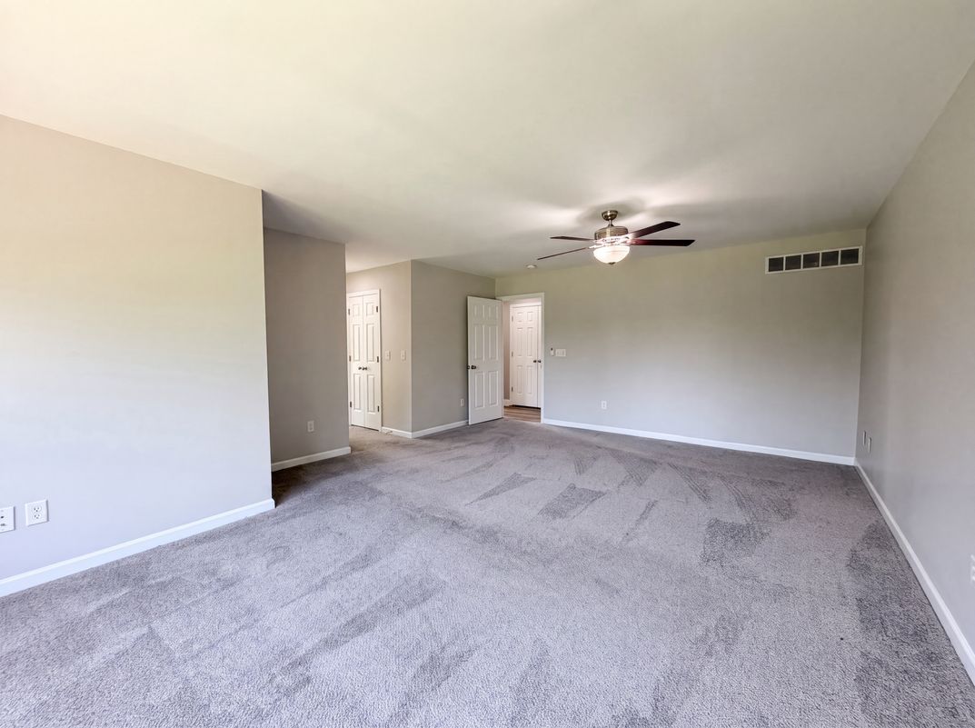 Photo 25 of 37 of 7188 Tarragon Ct, Liberty Twp, OH