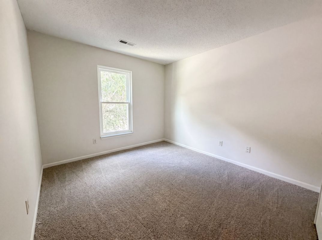 Photo 16 of 22 of 133 Danzid Dr, Summerville, SC