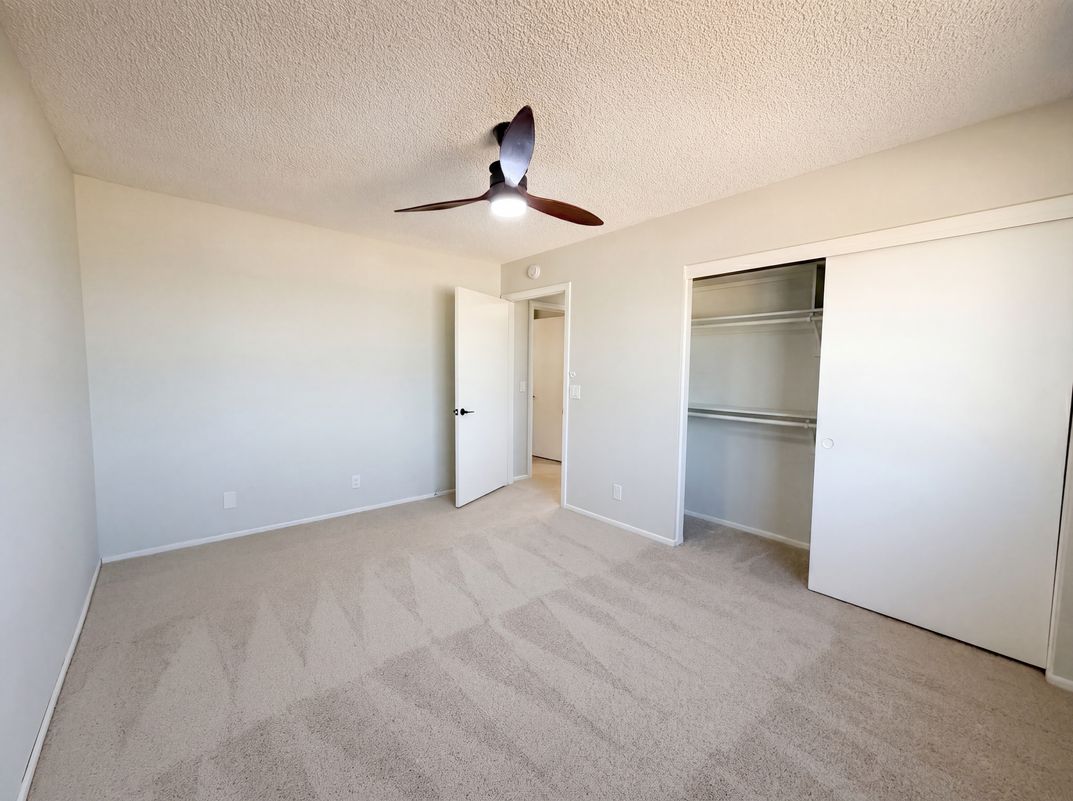 Photo 15 of 29 of 15852 Mandan Rd, Apple Valley, CA