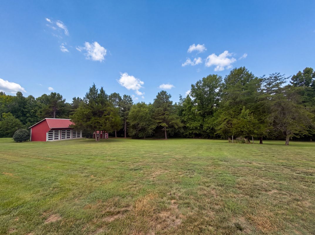 Photo 30 of 33 of 1345 Barker Dr, Randleman, NC