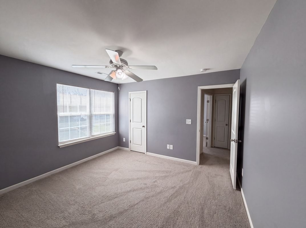 Photo 14 of 20 of 5730 Natick Dr, Charlotte, NC
