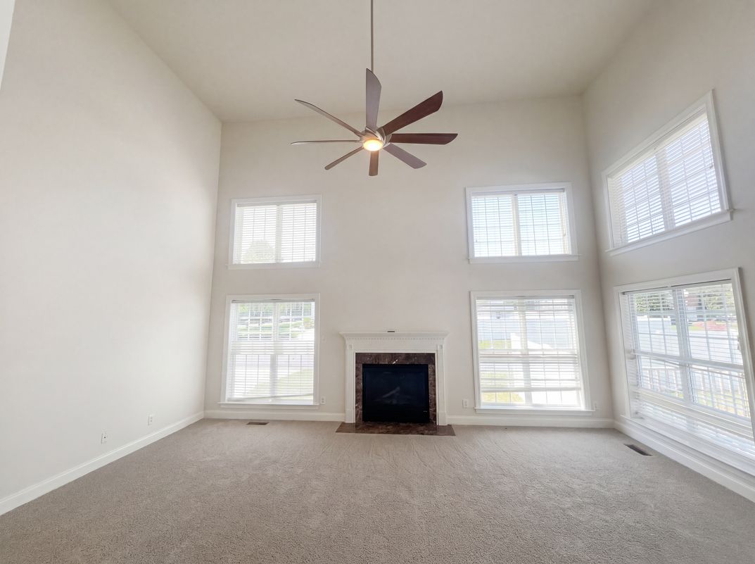 Photo 3 of 35 of 4993 Winding Ridge Dr, Greensboro, NC