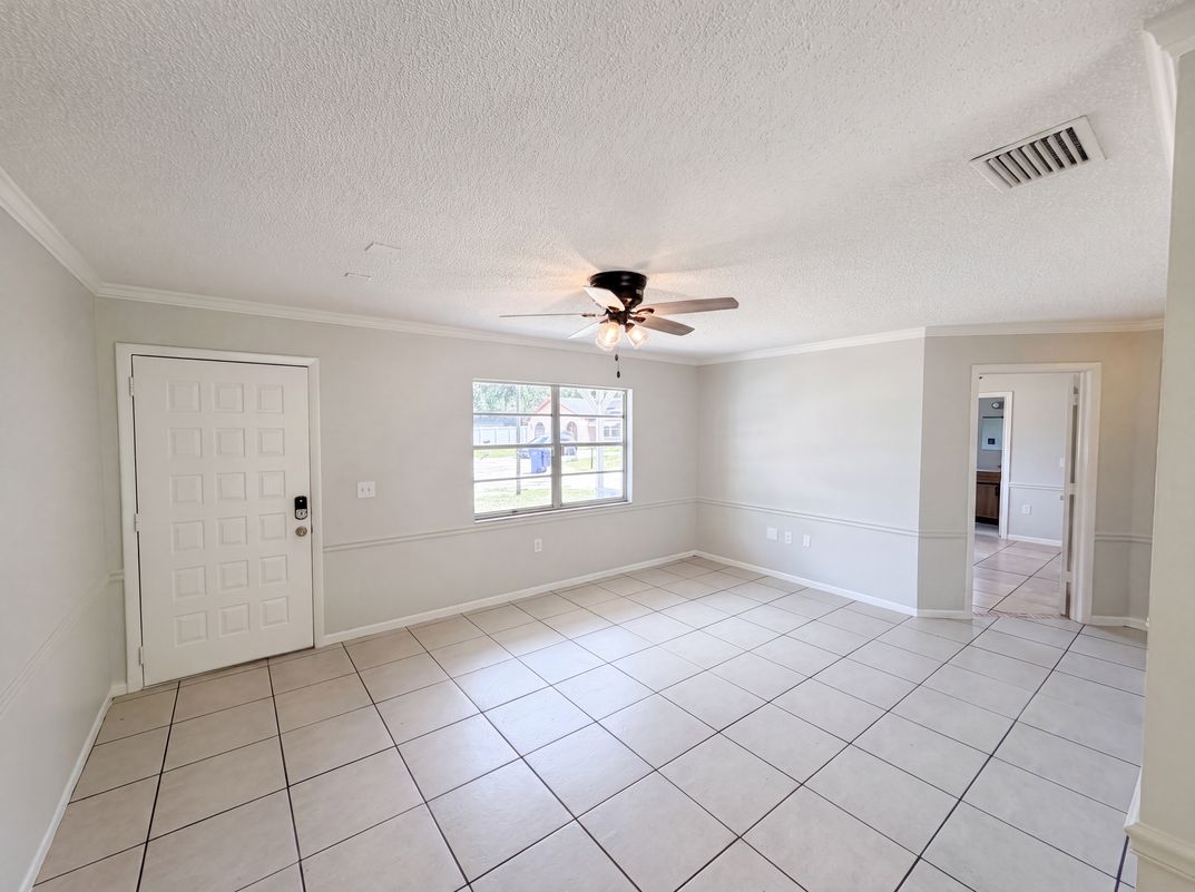 Photo 13 of 19 of 3730 Dedrick Ct, New Port Richey, FL