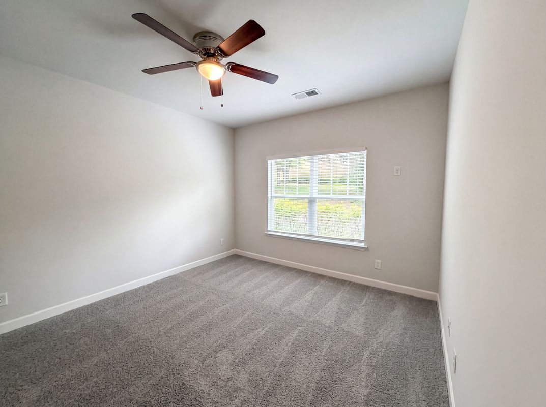 Photo 11 of 16 of 5704 Woodard St, Charlotte, NC