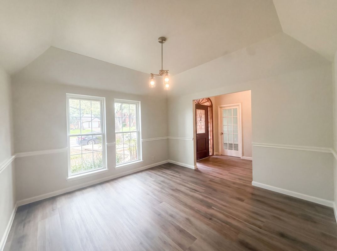 Photo 8 of 28 of 15626 Dove Meadow St, San Antonio, TX