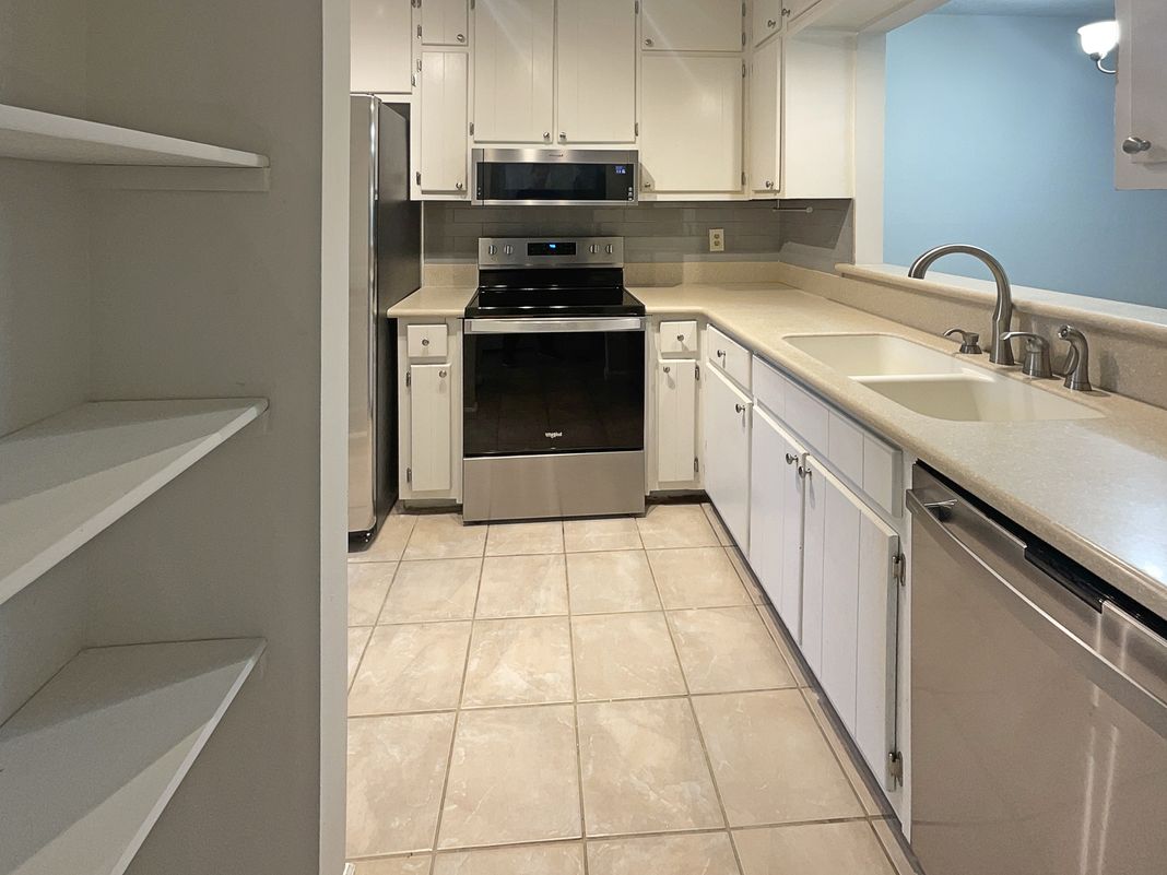 Photo 12 of 21 of 6090 Wintergreen Rd, Norcross, GA