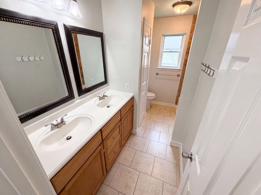 Photo 14 of 19 of 17014 Fid Ct, Crosby, TX