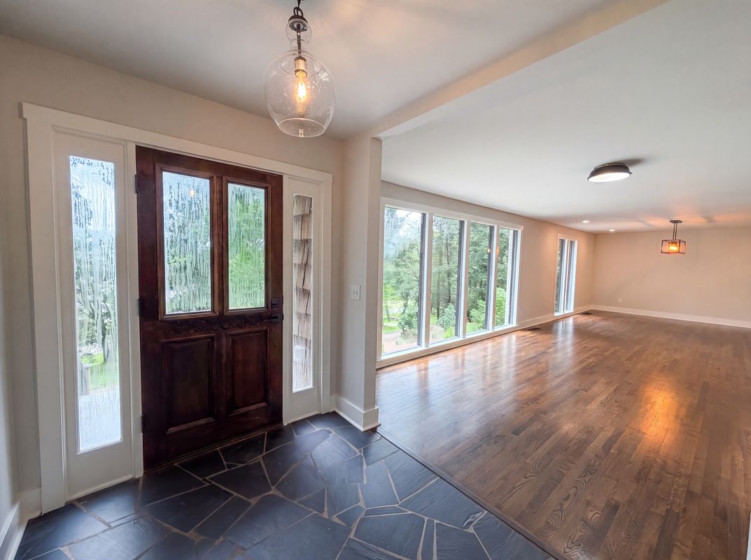 Photo 6 of 36 of 6112 Pinehurst Dr, Nashville, TN