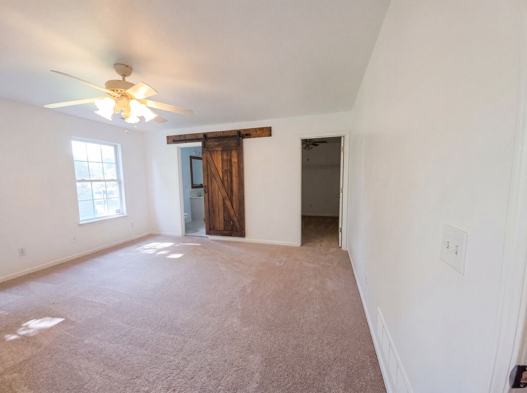 Photo 4 of 21 of 14325 Concert Ave, Hallsville, MO