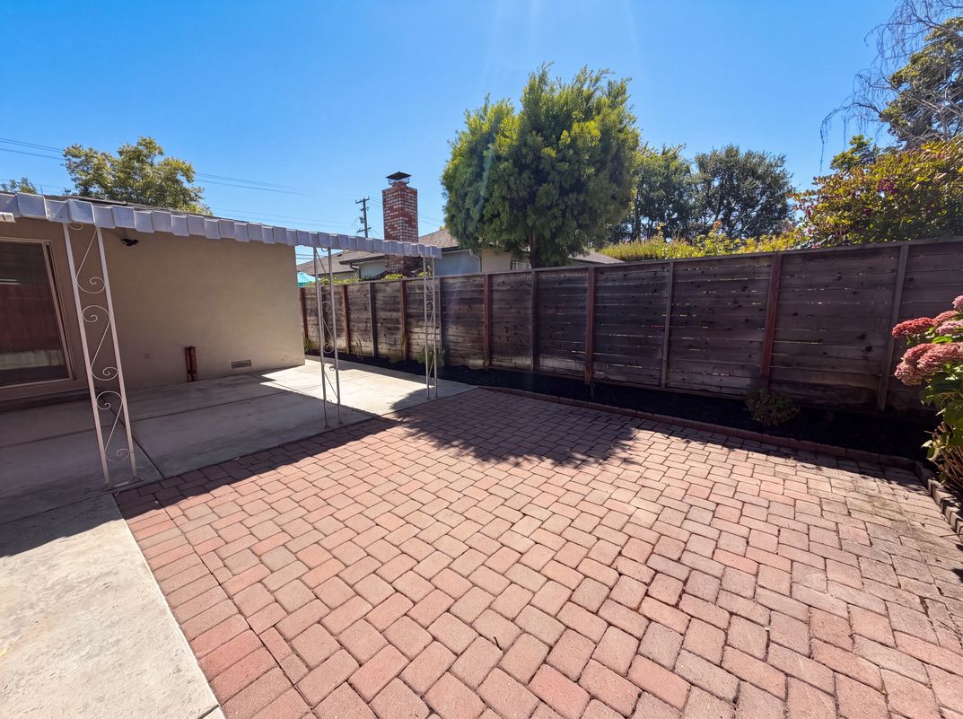 Photo 22 of 26 of 624 Sapphire St, Redwood City, CA