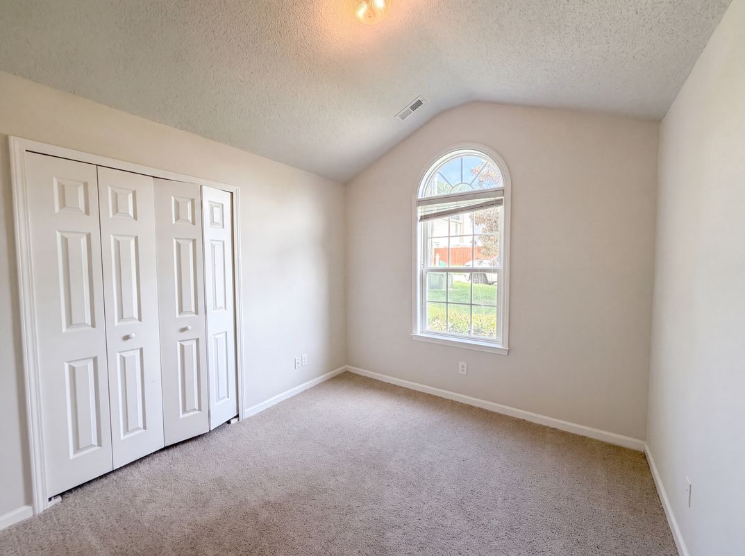 Photo 9 of 16 of 4536 Drewbridge Way, Raleigh, NC