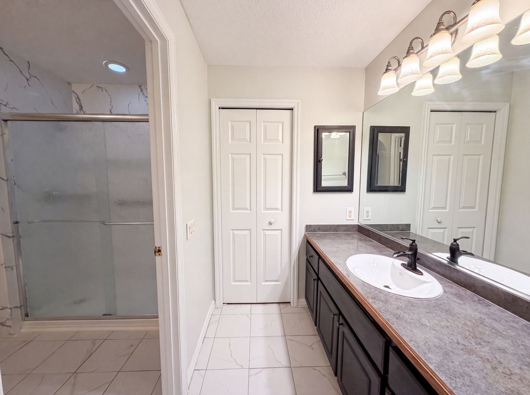Photo 23 of 38 of 11540 Camp Dr, Dunnellon, FL