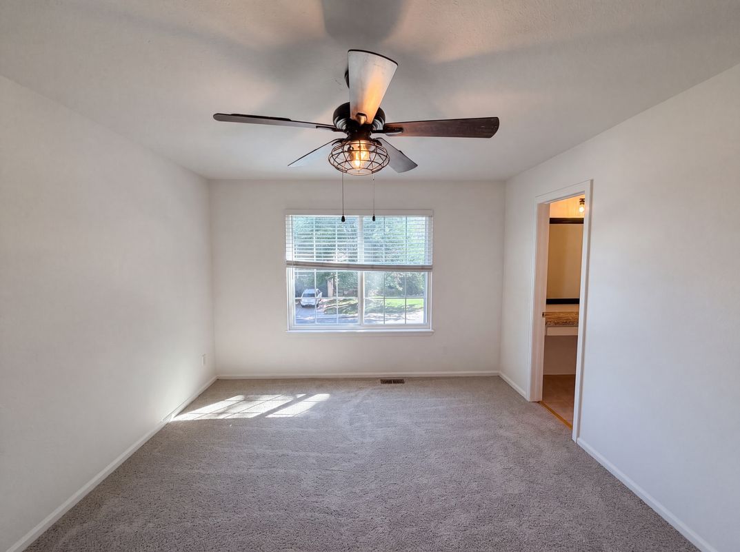 Photo 13 of 21 of 2154 Gold Dust Ln, Highlands Ranch, CO