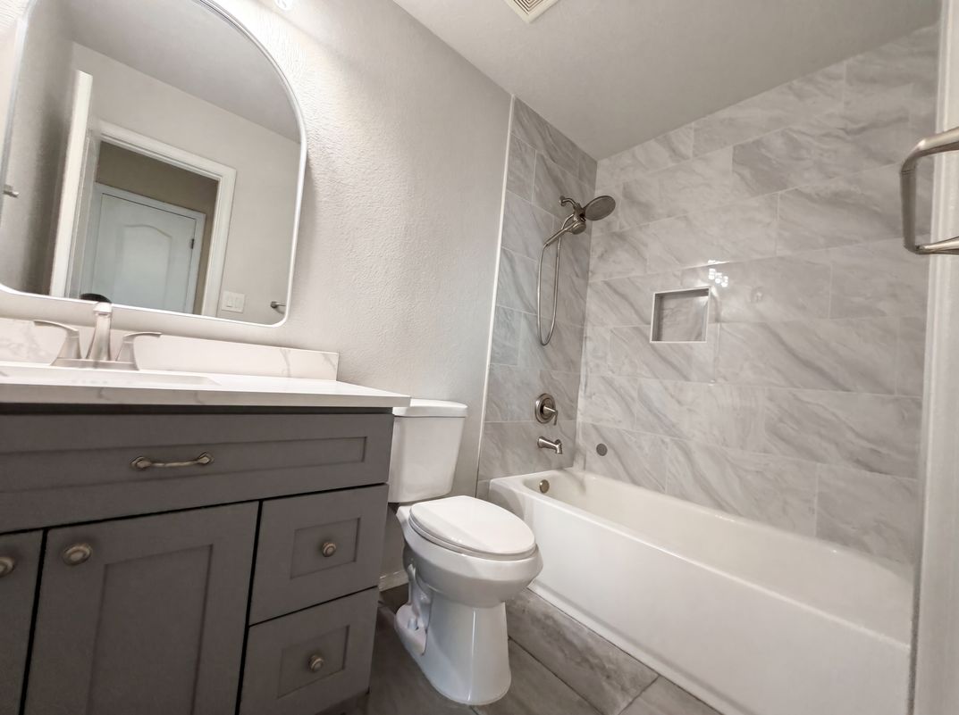 Photo 14 of 26 of 1309 Spruce Meadows Dr NE, Rio Rancho, NM