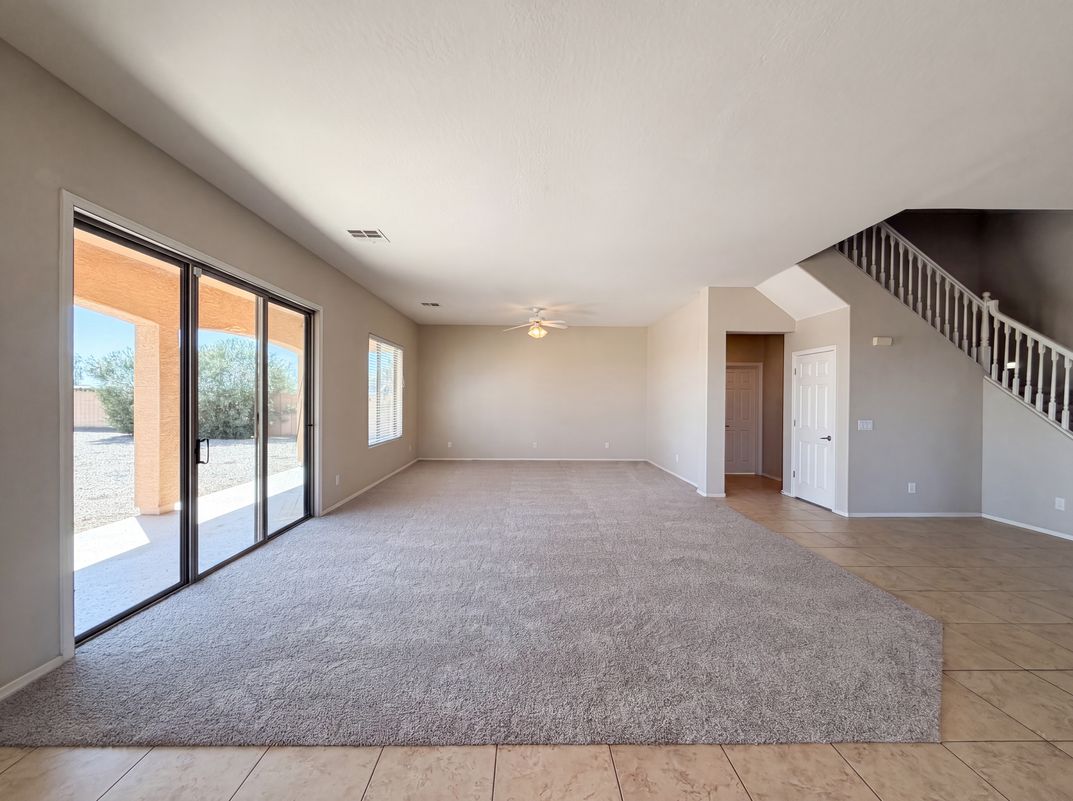 Photo 3 of 25 of 17104 N Oliveto Ave, Maricopa, AZ