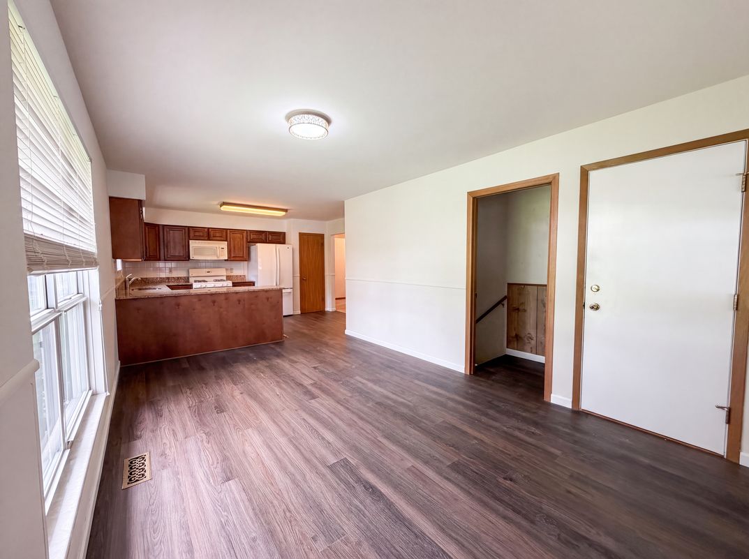 Photo 8 of 21 of 3679 Vago Ln, Florissant, MO
