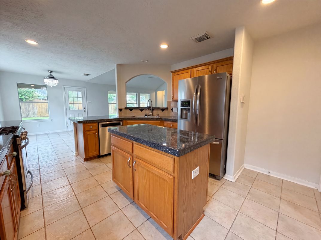 Photo 7 of 21 of 2127 Hannover Way, Spring, TX