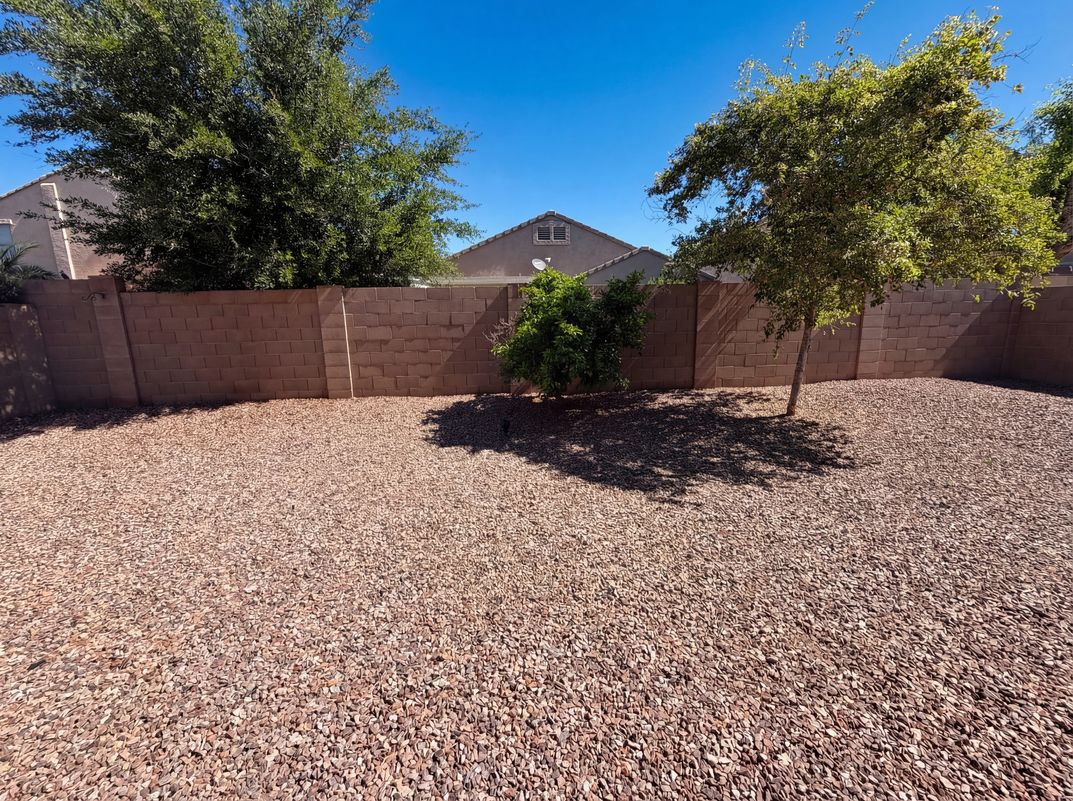 Photo 22 of 39 of 2634 E Ridge Creek Rd, Phoenix, AZ