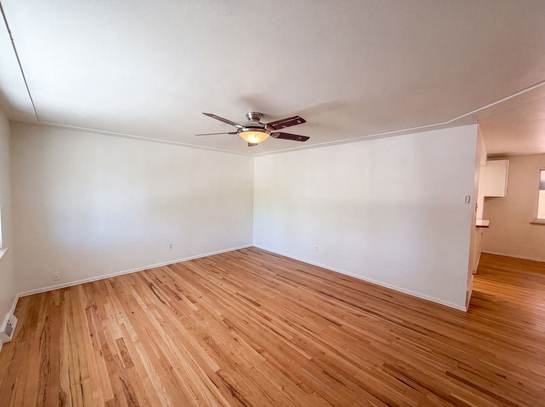 Photo 7 of 28 of 5667 Johnson St, Arvada, CO