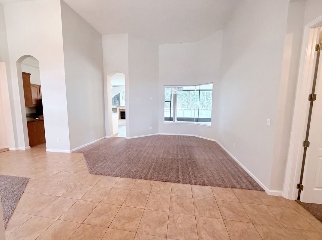 Photo 7 of 21 of 845 Songbird Dr, Orange Park, FL
