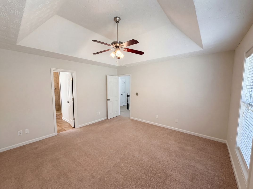 Photo 4 of 25 of 3099 Brooksong Way, Dacula, GA