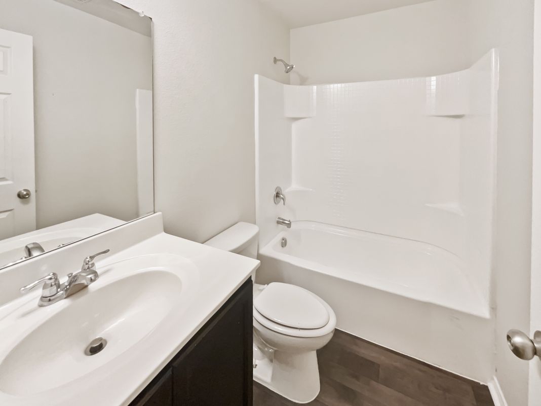 Photo 15 of 19 of 1409 Rivers Creek Ln, Little Elm, TX