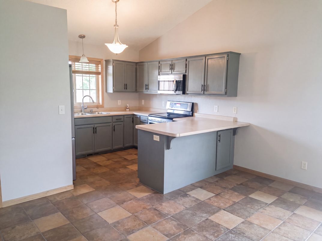 Photo 6 of 23 of 364 Homestead St, Detroit Lakes, MN