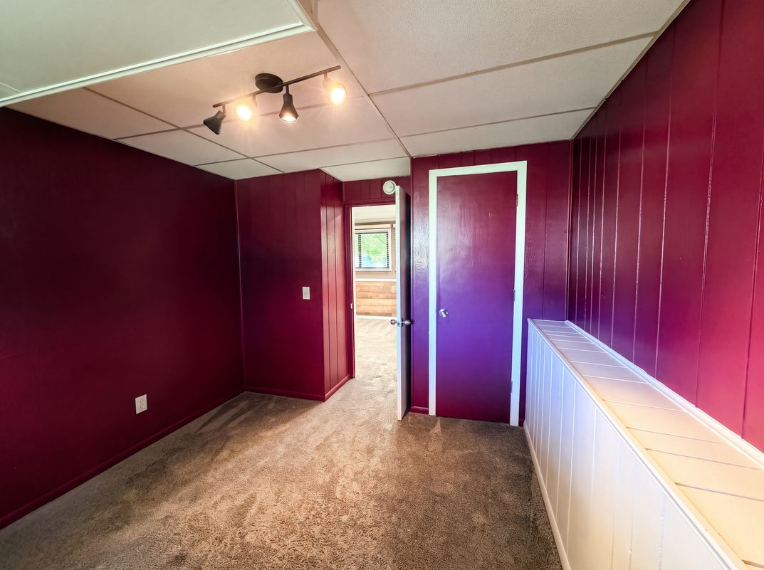 Photo 18 of 24 of 13802 Holyoke Path, Apple Valley, MN