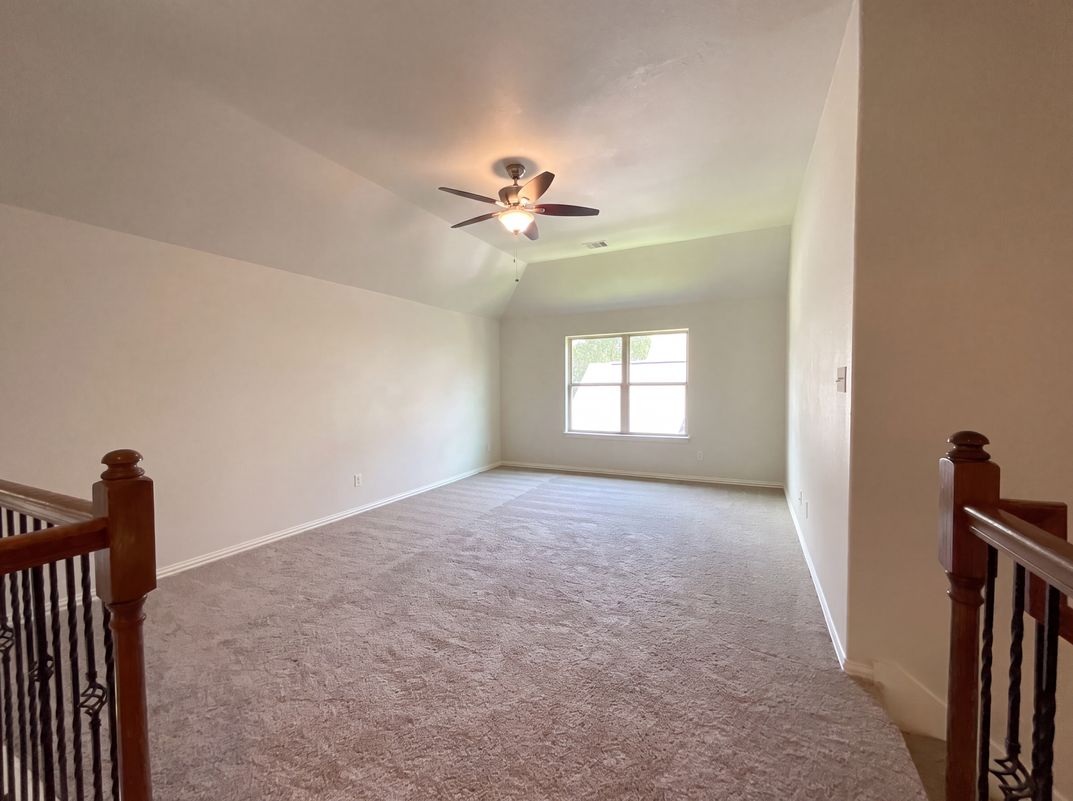 Photo 11 of 22 of 17118 Jetton Park Ln, Humble, TX