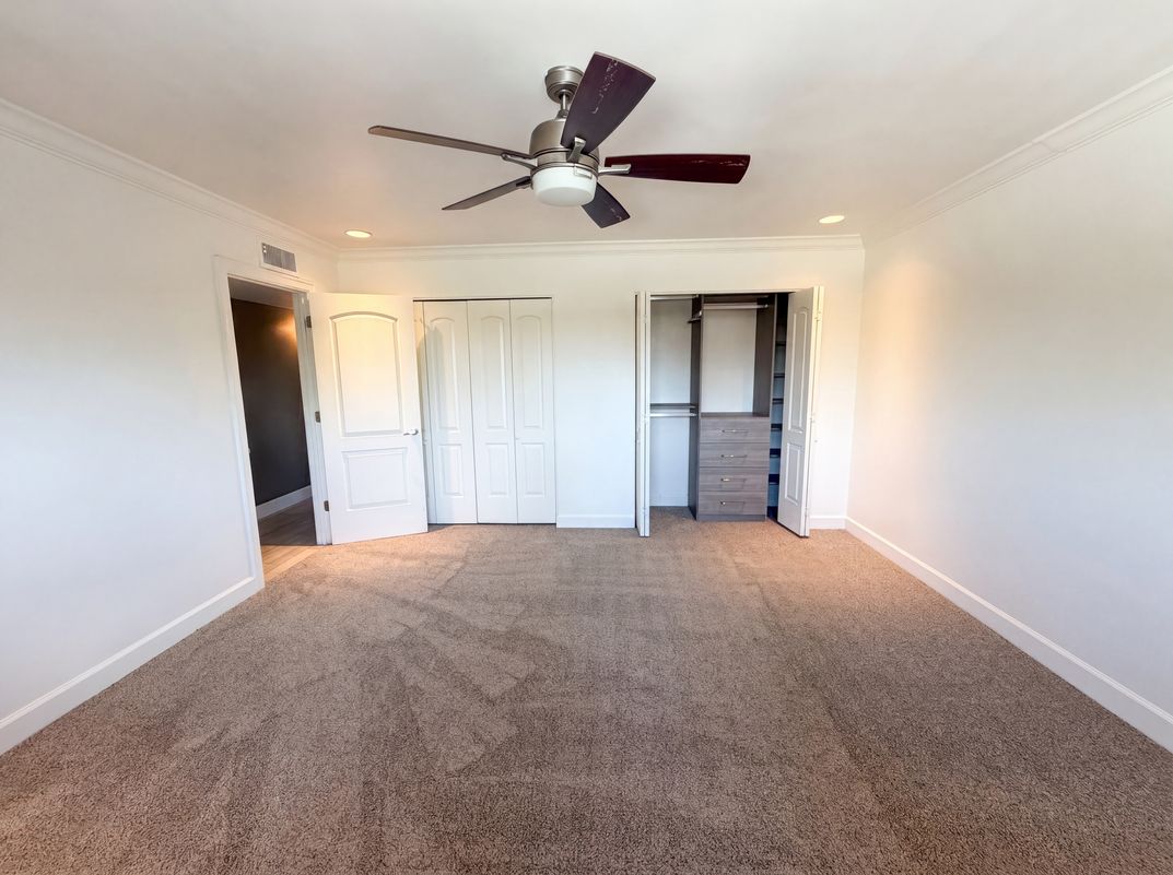 Photo 4 of 33 of 2244 E Nicolet Ave, Phoenix, AZ