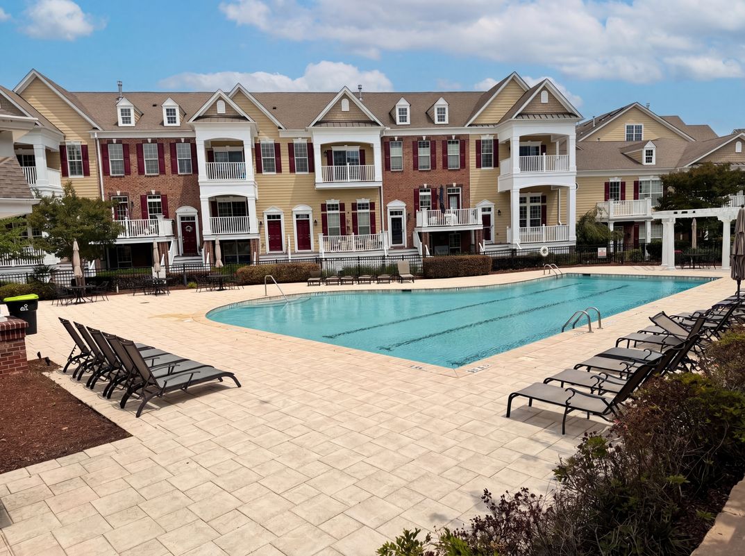 Photo 6 of 19 of 10321 Sablewood Dr, Raleigh, NC