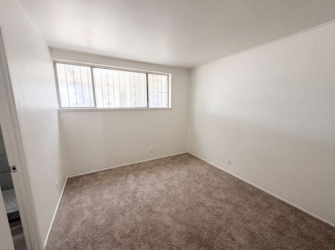 Photo 15 of 21 of 2901 N Cloverland Ave, Tucson, AZ