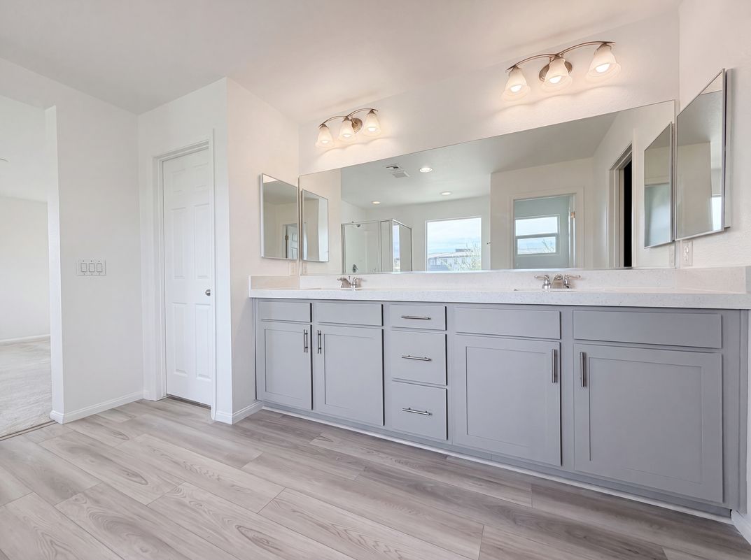 Photo 11 of 46 of 1561 Redolence Ave, North Las Vegas, NV