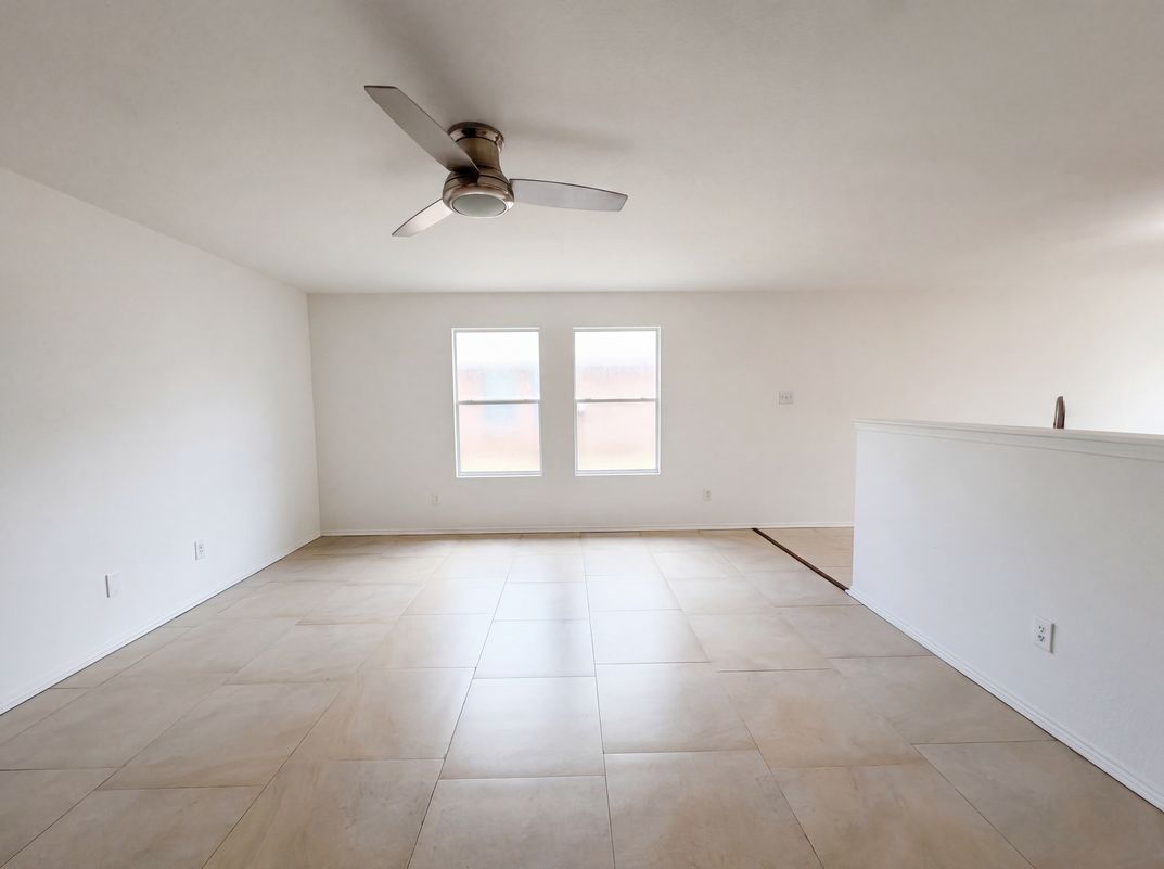 Photo 6 of 17 of 1120 Beaverwood Ln, Crowley, TX