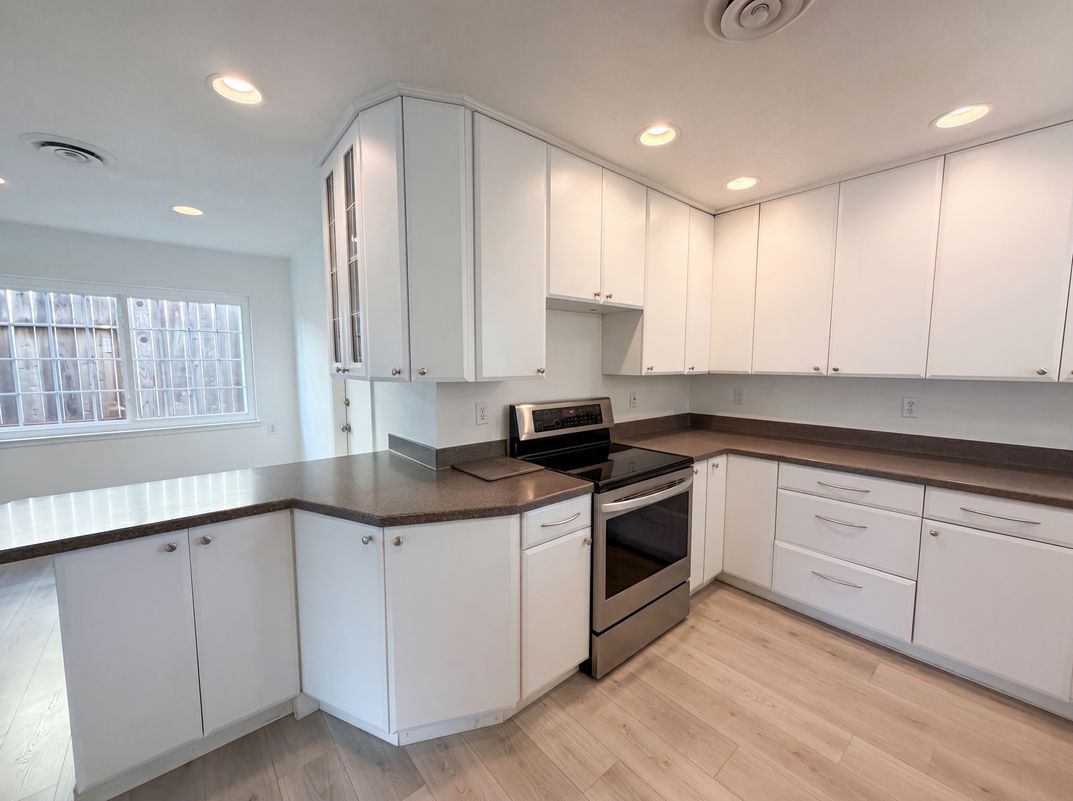 Photo 11 of 28 of 6840 Oaklawn Way, Fair Oaks, CA
