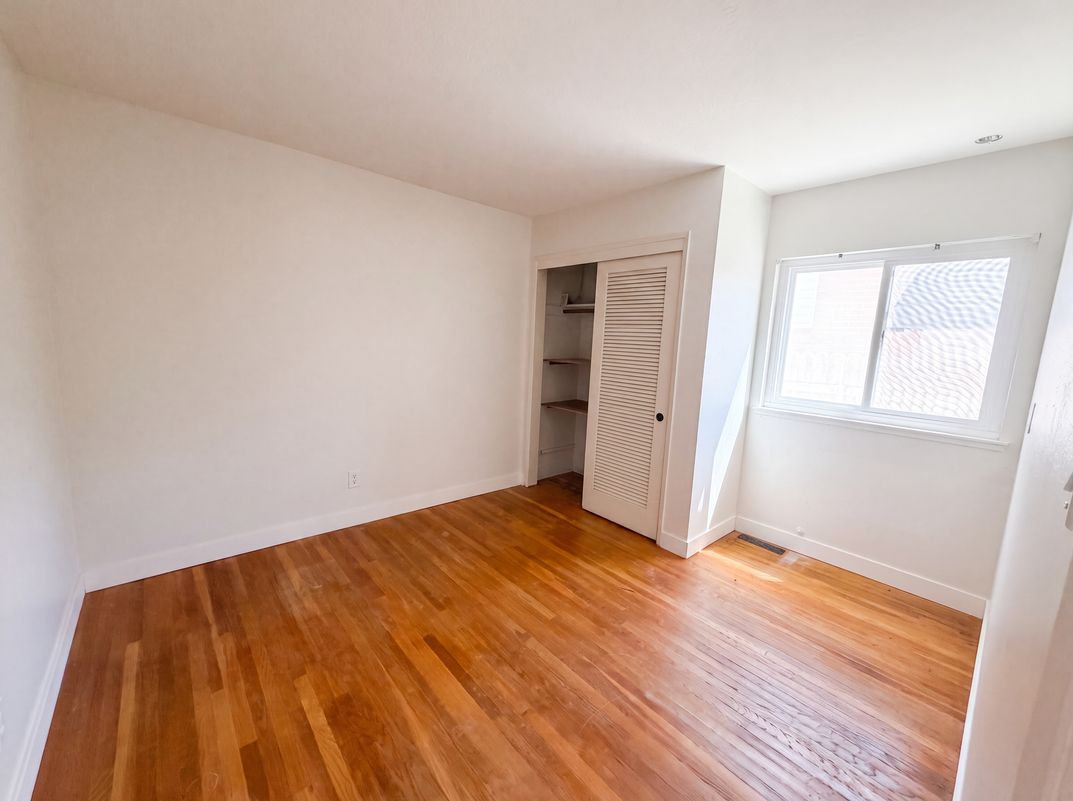 Photo 6 of 27 of 9630 Beachwood Dr, Orangevale, CA
