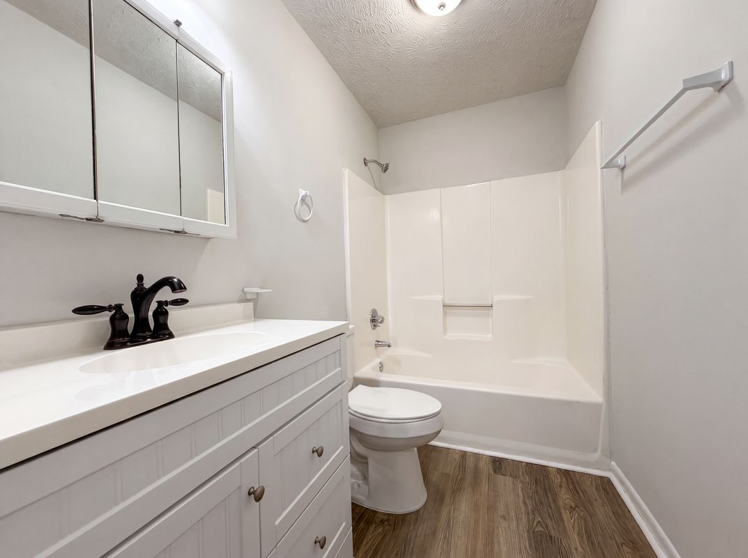 Photo 11 of 16 of 1843 Berriedale Dr, Fayetteville, NC