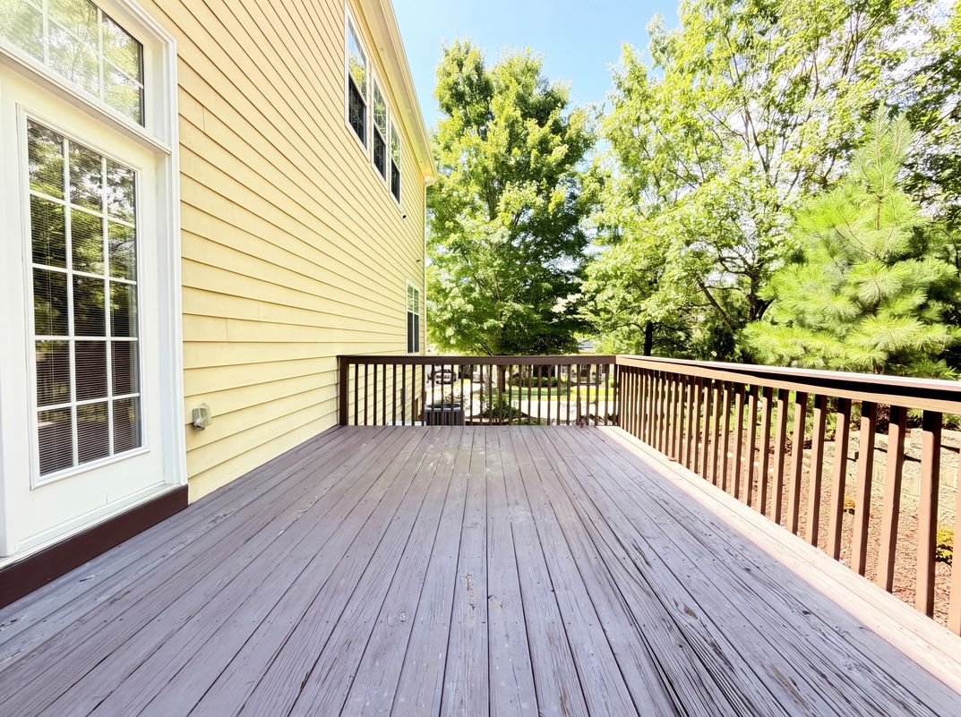 Photo 24 of 28 of 9928 Daufuskie Dr, Charlotte, NC