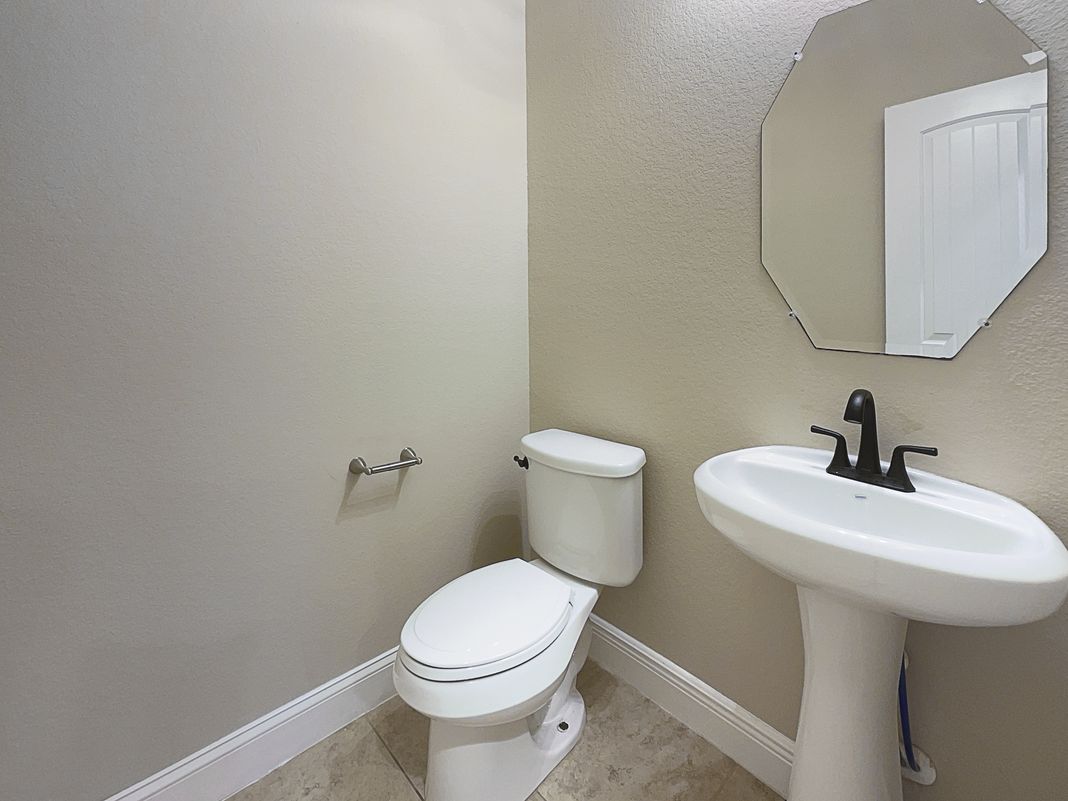 Photo 8 of 27 of 24542 N Denham Ridge Ln, Spring, TX