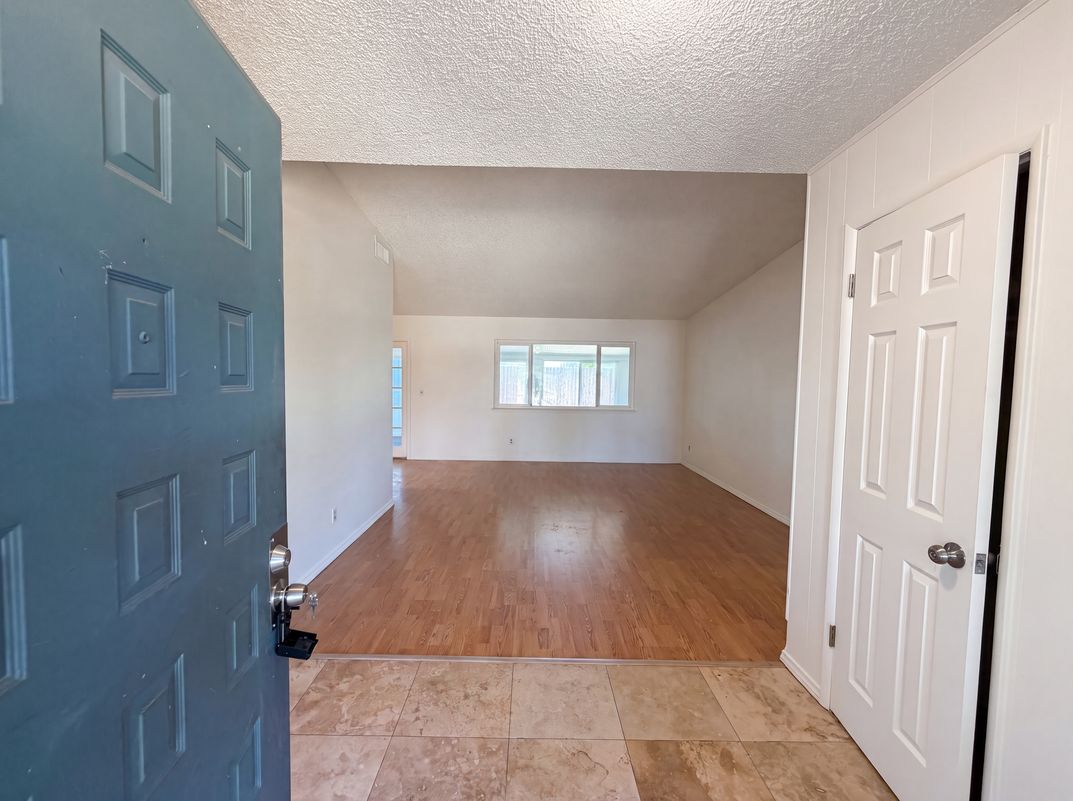 Photo 6 of 27 of 6620 Twining Way, Citrus Heights, CA