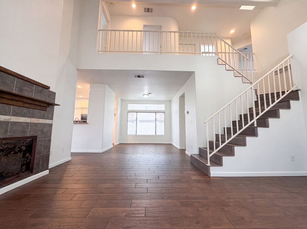 Photo 6 of 22 of 7504 Holloran Ct, Las Vegas, NV