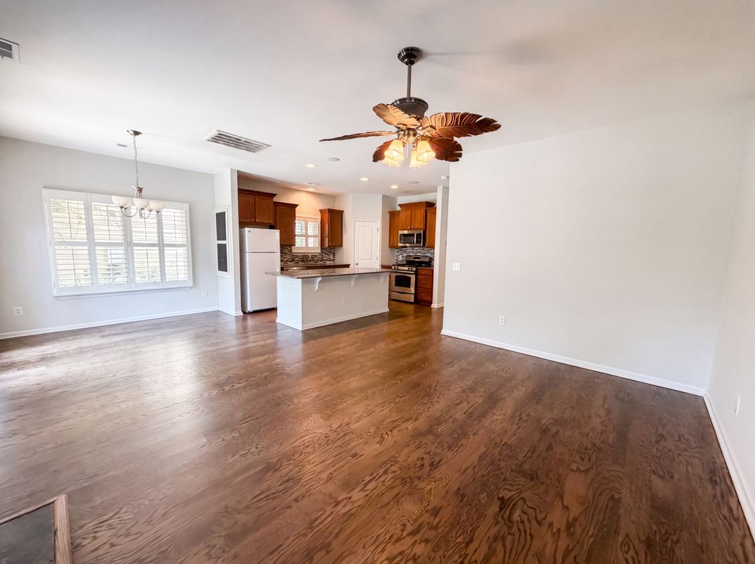 Photo 7 of 23 of 195 Lotz Dr, Summerville, SC