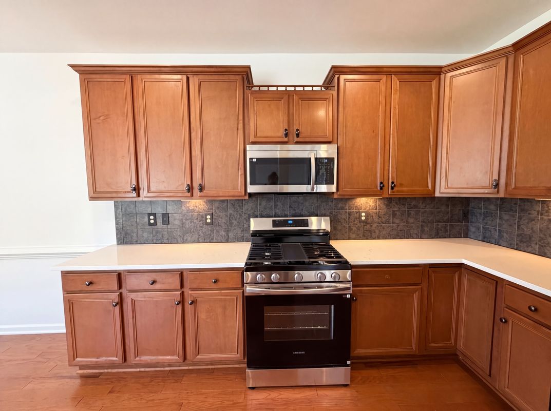 Photo 9 of 23 of 3064 Imperial Oaks Dr, Raleigh, NC