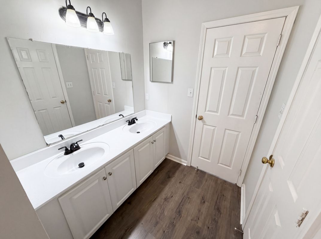 Photo 17 of 23 of 2405 Celosia Dr, Charlotte, NC