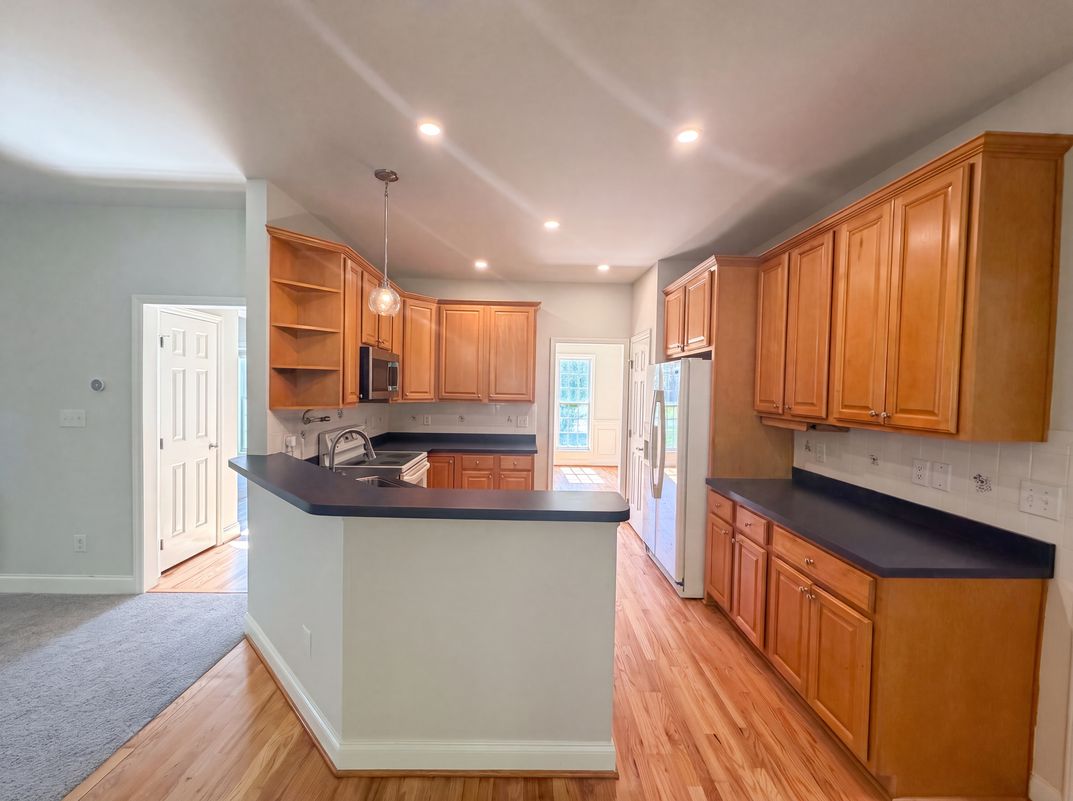 Photo 6 of 20 of 1702 Patterson Grove Rd, Apex, NC