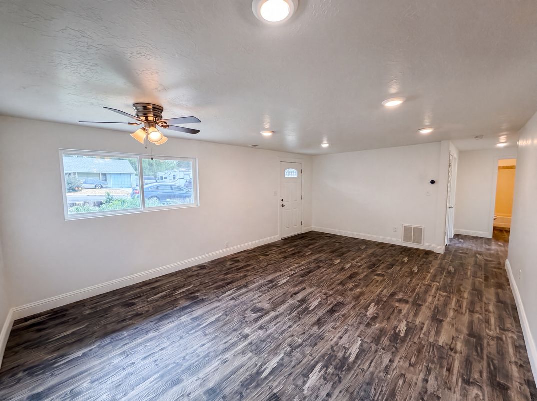 Photo 7 of 17 of 1346 Harrop St, Ogden, UT