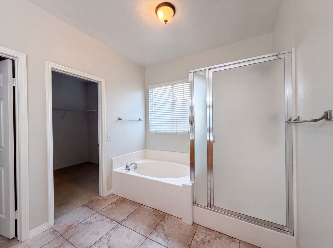 Photo 18 of 28 of 38408 Tranquila Ave, Murrieta, CA