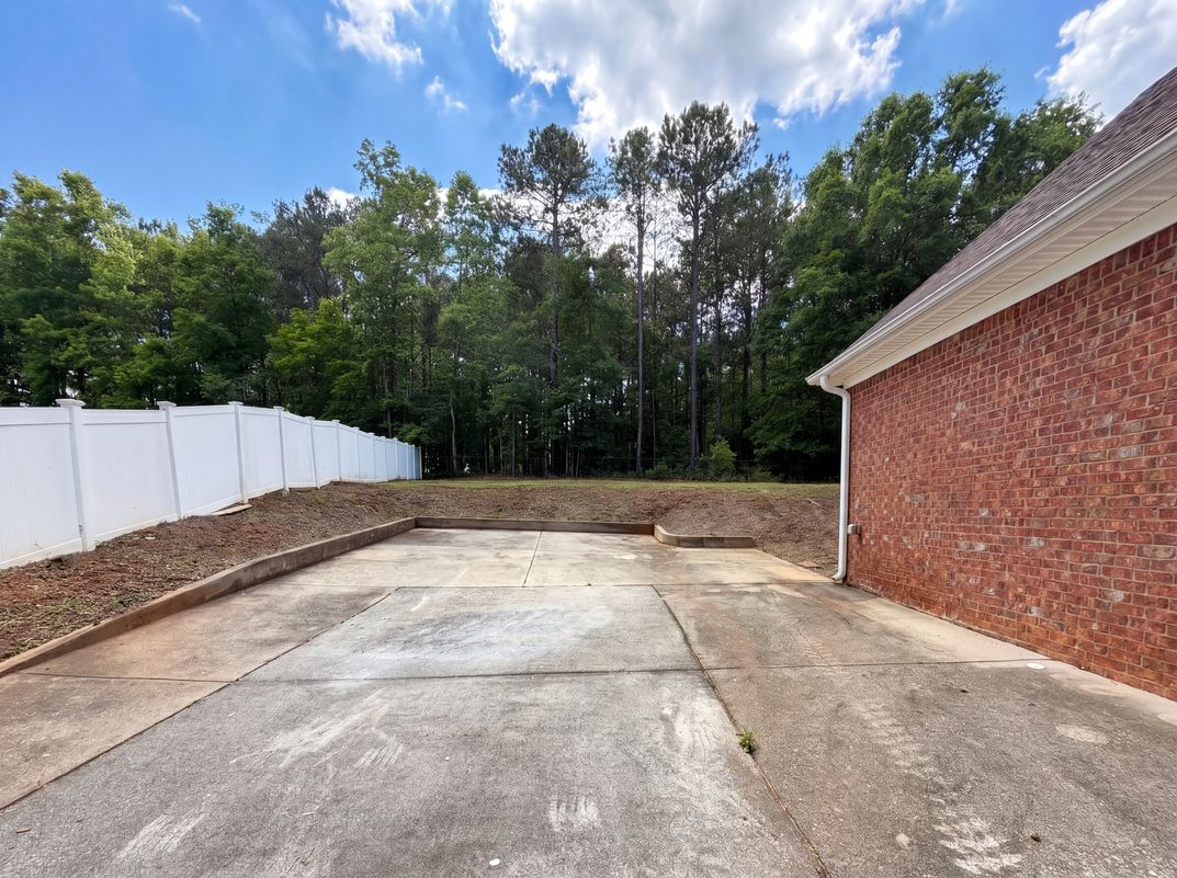 Photo 53 of 64 of 207 Cagle Ct, McDonough, GA